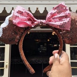 Picture of Minnie Mouse Ice Cream Bar Ears