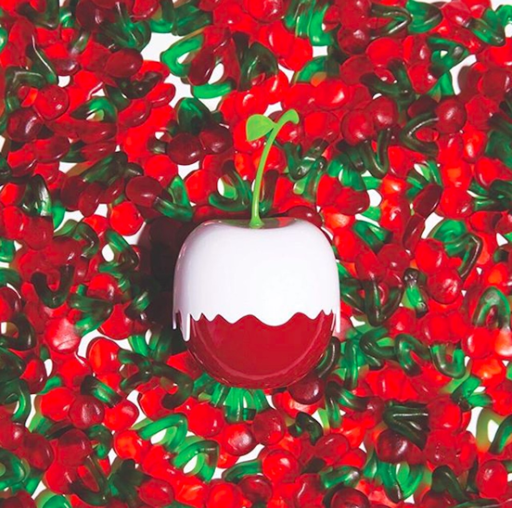 kimoji cherry kkw fragrance