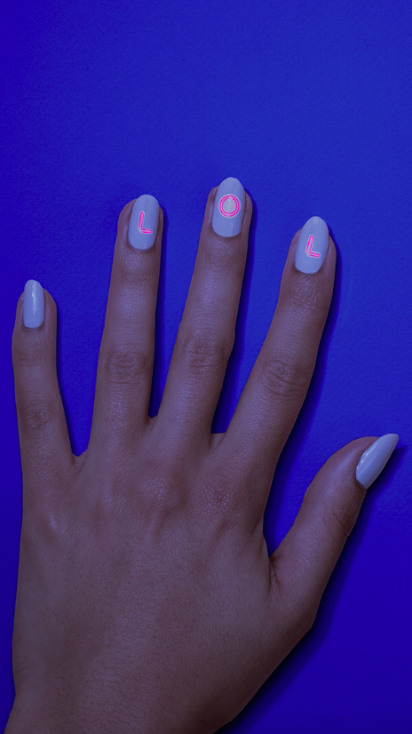 Sally hansen glow in the dark nail outlet polish