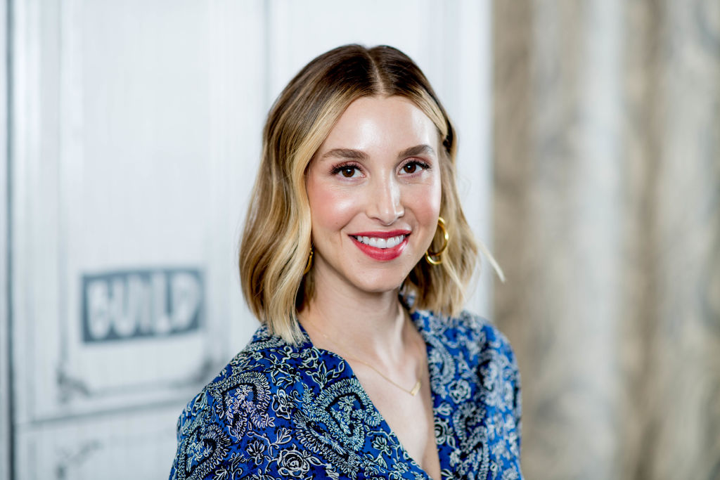 Watch Whitney Port Sing 