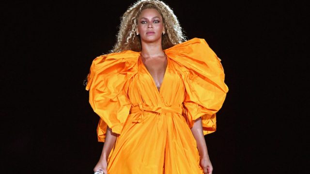Beyonce performing in "OTRII"