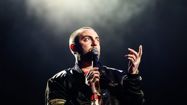 Mac Miller performing at Camp Flog Gnaw Carnival