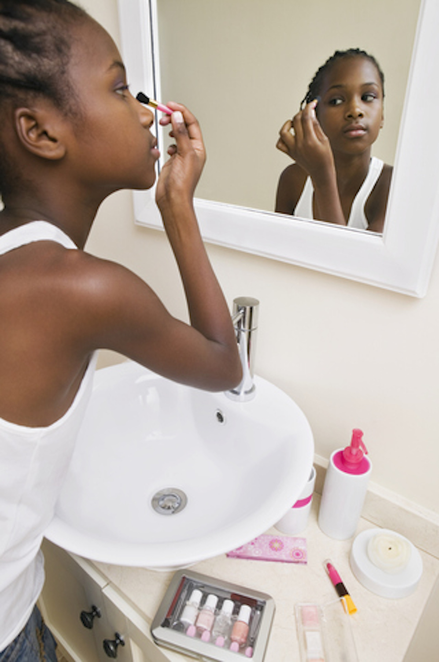 girl-looking-mirror.jpg