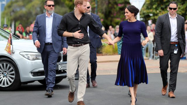 ROTORUA, NEW ZEALAND - OCTOBER 31: Prince Harry, Duke of Sussex and Meghan, Duchess of Sussex arrive at the public walkabout at the Rotorua Government Gardens on October 31, 2018 in Rotorua, New Zealand. The Duke and Duchess of Sussex are on their official 16-day Autumn tour visiting cities in Australia, Fiji, Tonga and New Zealand.