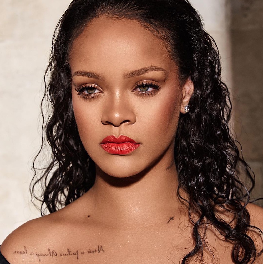 Rihanna in gorgeous lipstick colors!  Fenty beauty, Beauty lipstick,  Lipstick