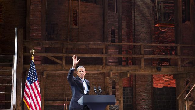 US President Barack Obama speaks during a Democratic fundraiser following a special performance of the Broadway show, "Hamilton," at the Richard Rodgers Theatre in New York, November 2, 2015. AFP PHOTO / SAUL LOEB