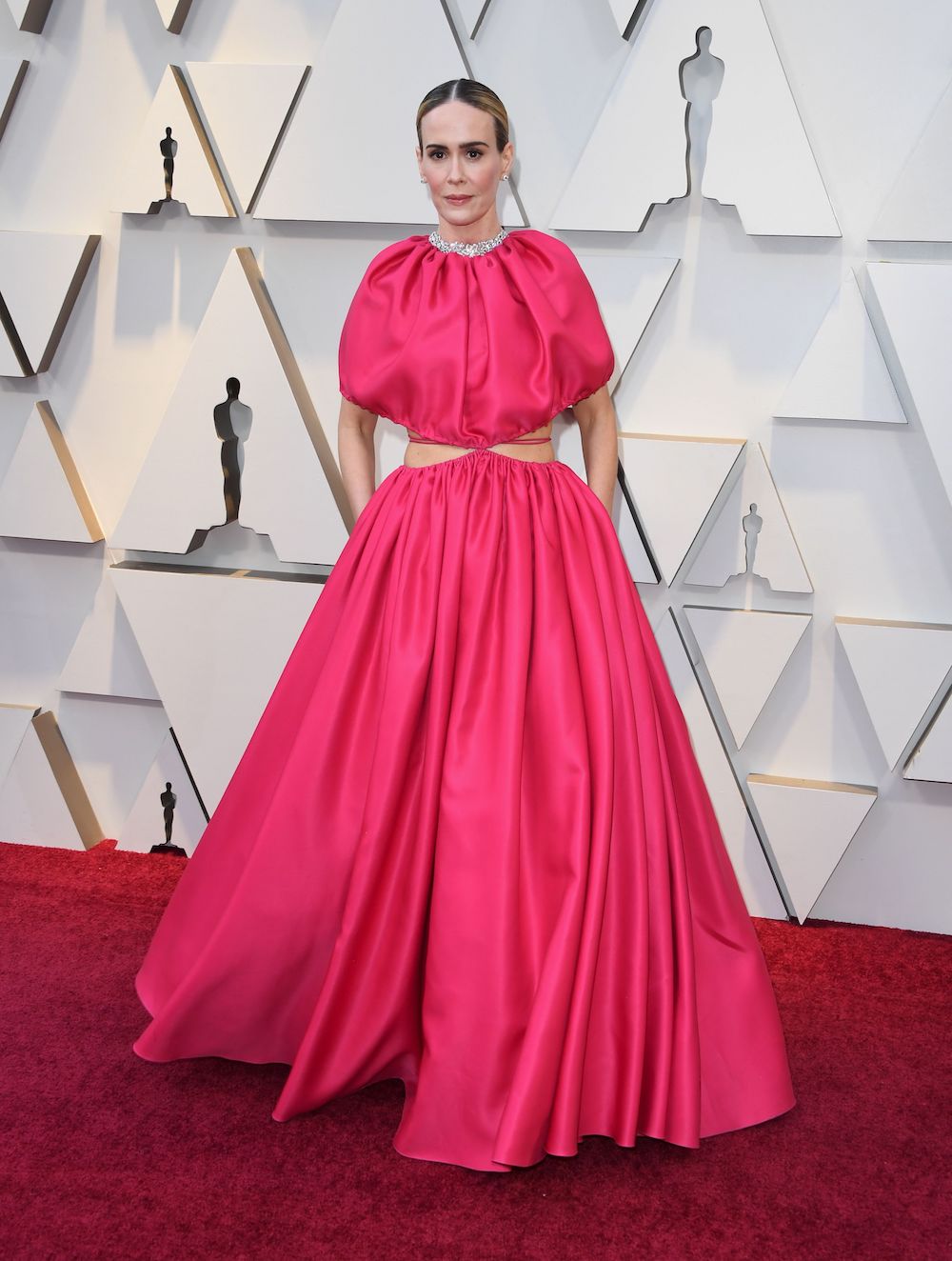 Hot pink hotsell dress red carpet