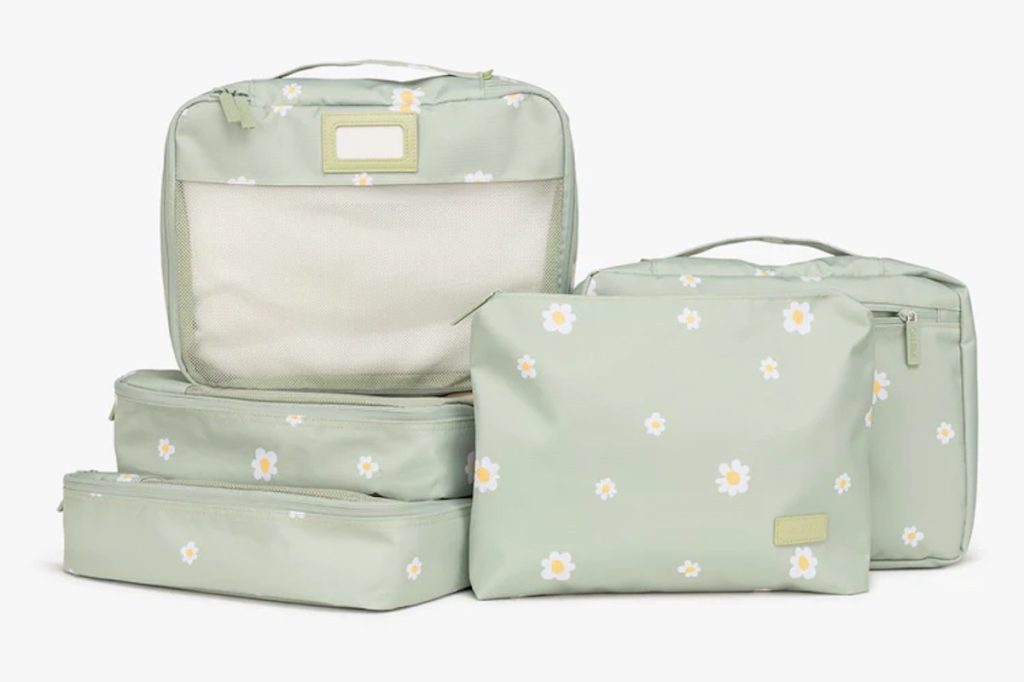 packing cubes