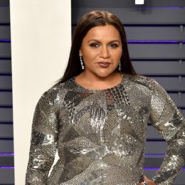 BEVERLY HILLS, CALIFORNIA - FEBRUARY 24: Mindy Kaling attends the 2019 Vanity Fair Oscar Party Hosted By Radhika Jones at Wallis Annenberg Center for the Performing Arts on February 24, 2019 in Beverly Hills, California