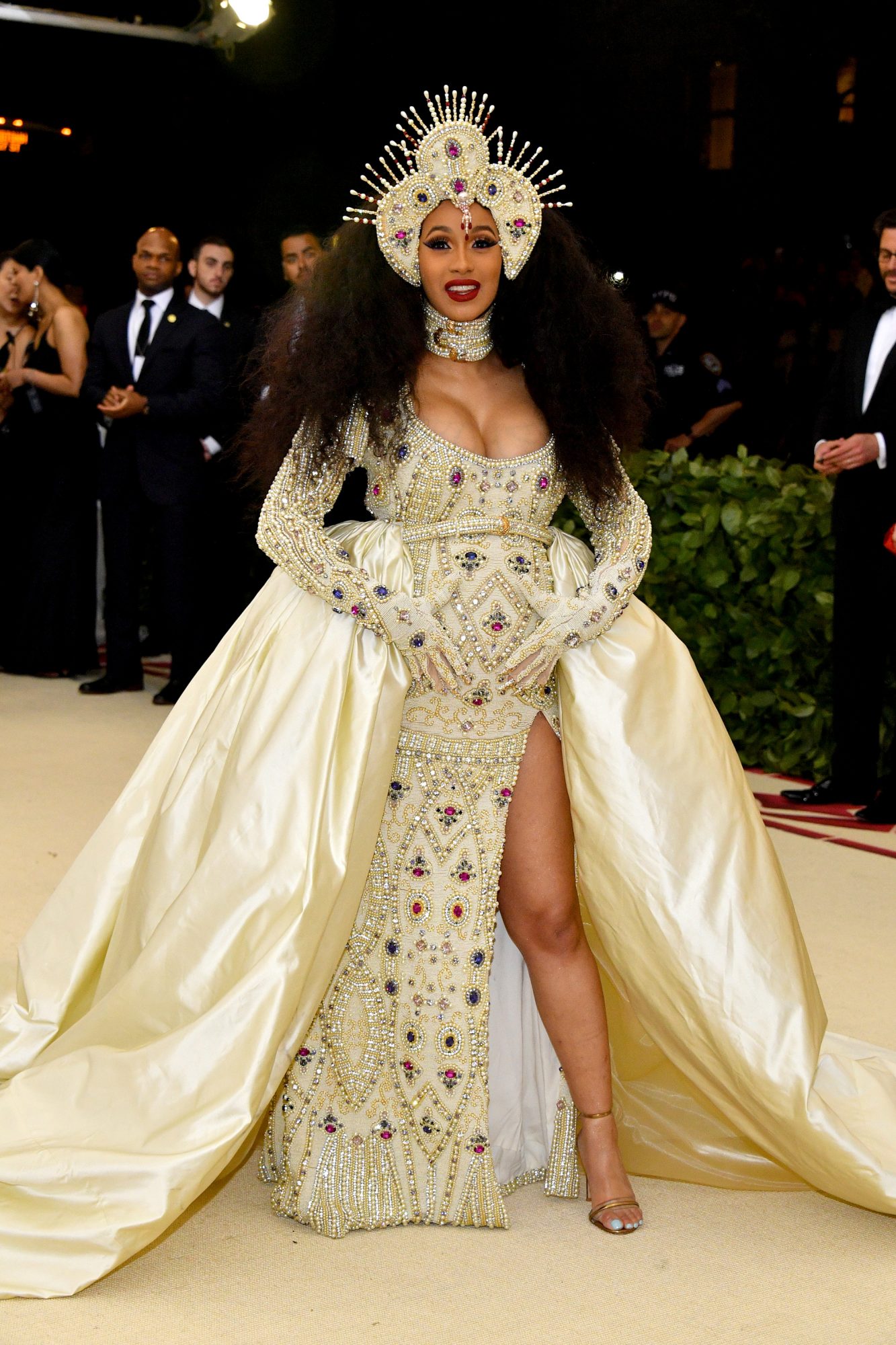 What Does the 2019 Met Gala Theme Camp: Notes on Fashion Mean?HelloGiggles