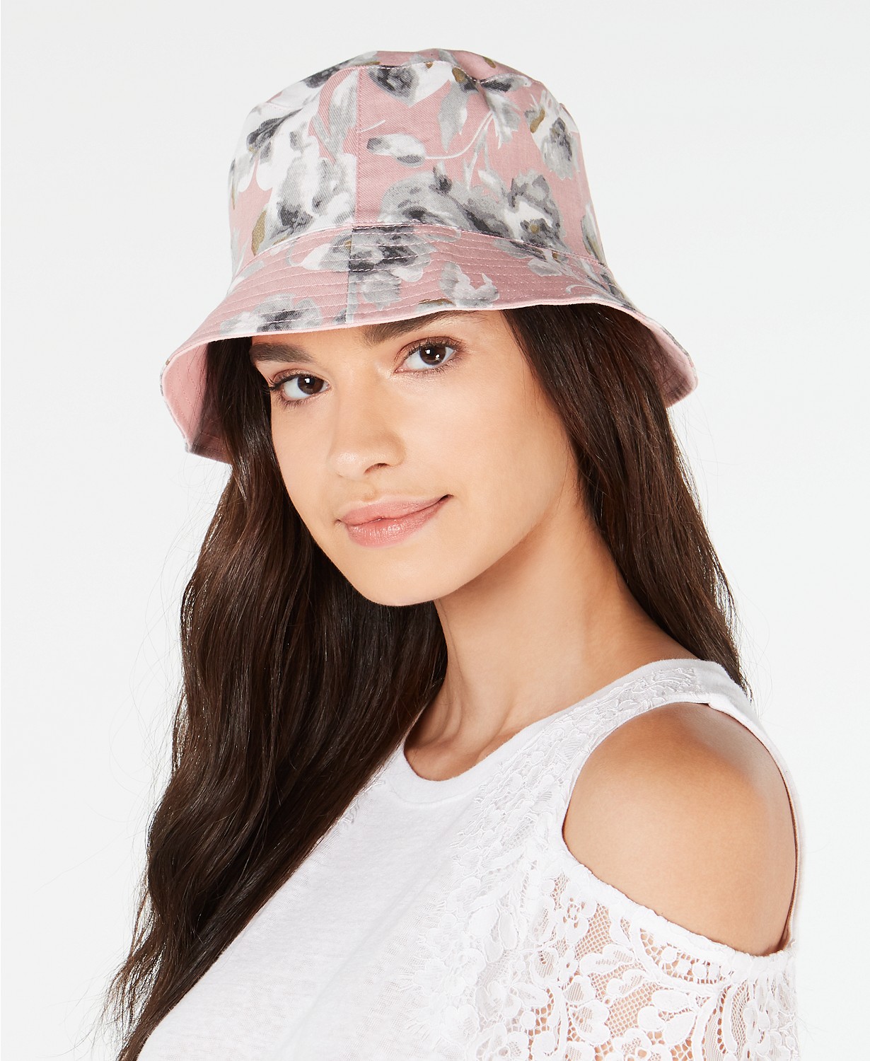 How To Wear a Bucket Hat: 10 Bucket Hat Outfit IdeasHelloGiggles