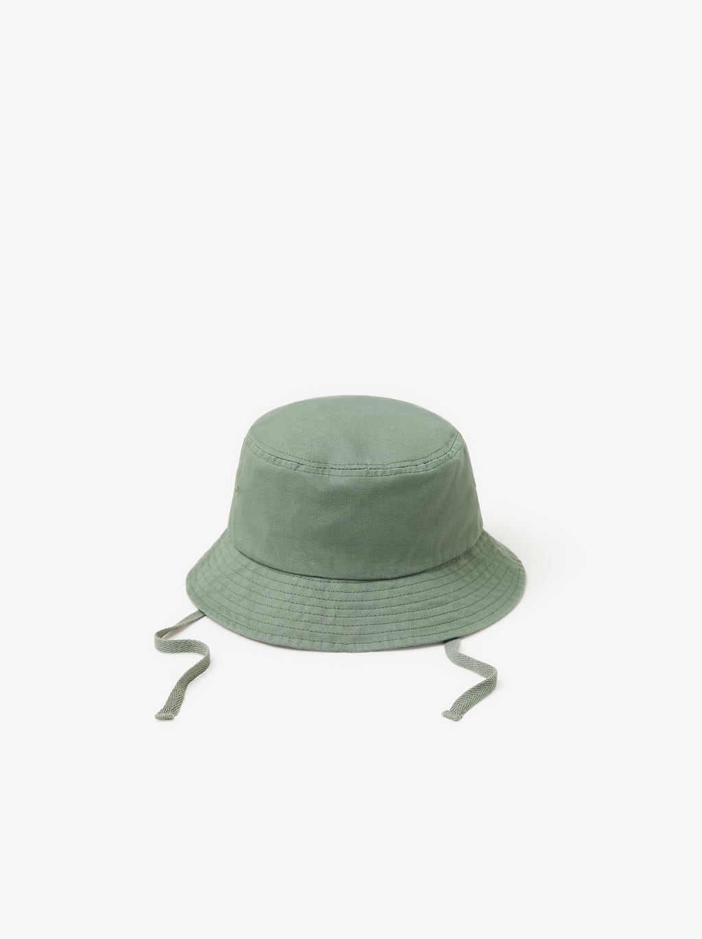 zara bucket hat