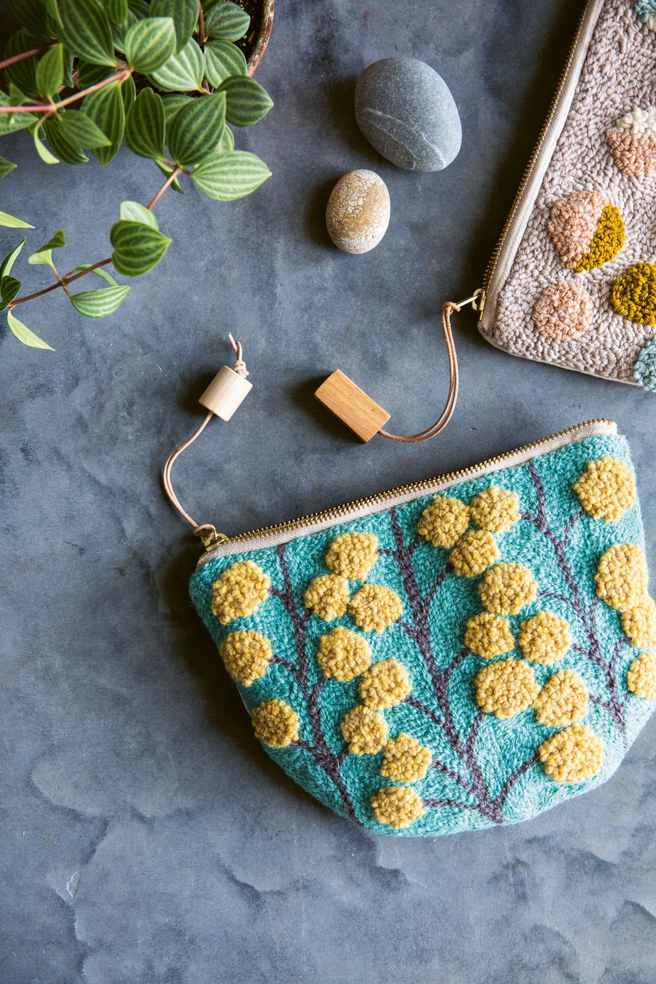 Punch-Needle-Pouch-photocredit_Catherine-Frawley.jpg