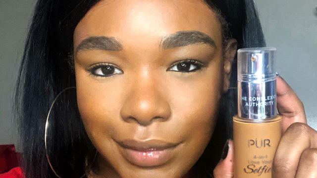 Pur Love Your Selfie Foundation
