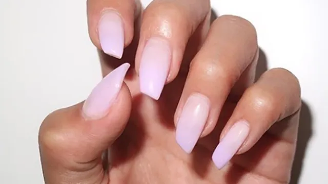 lipstick-shaped nails