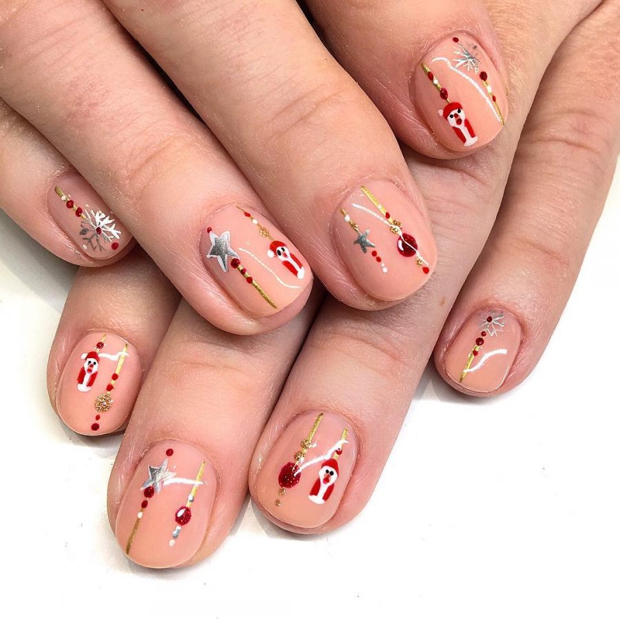 Holiday Manicure with Christmas Nail Art Design by Milly's Hair Lashes Nails  | The Moonberry Blog