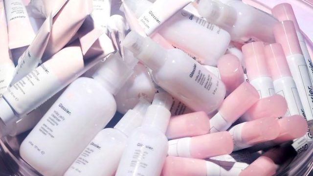 glossier-holiday-skincare-set
