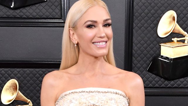 gwen-stefani-grammys-2020-hair