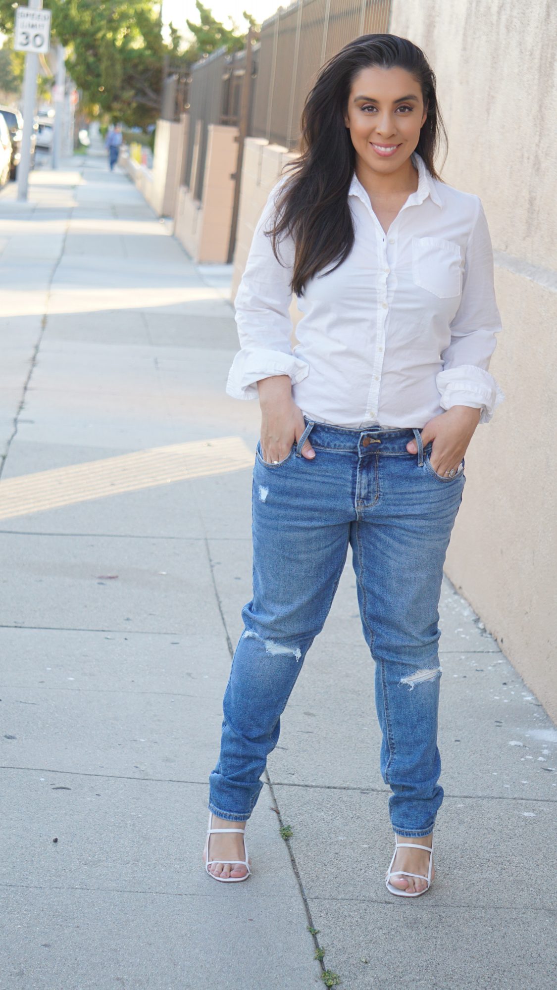 How To Wear And Style Low-Rise Pants - How To Wear The Low-Rise Pants  TrendHelloGiggles