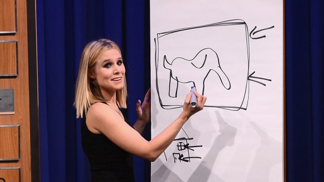 kristen bell playing pictionary