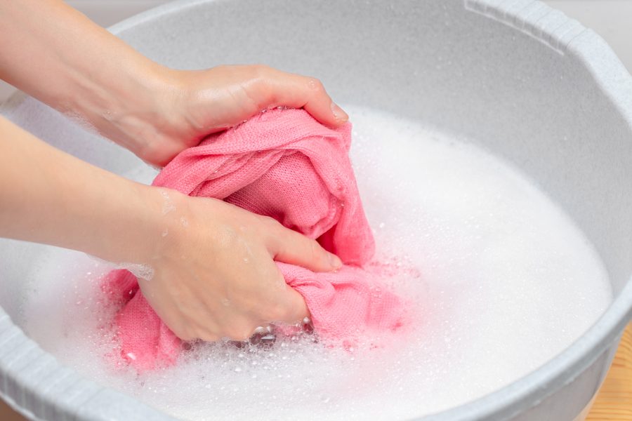 How to Handwash Clothes the Right Way