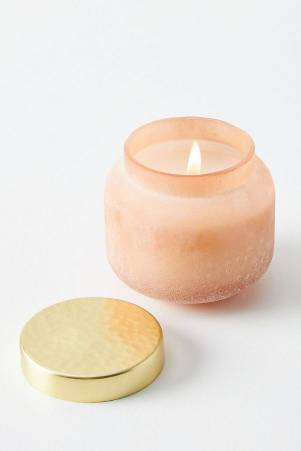 anthropologie-candle1-e1589475325874.jpeg
