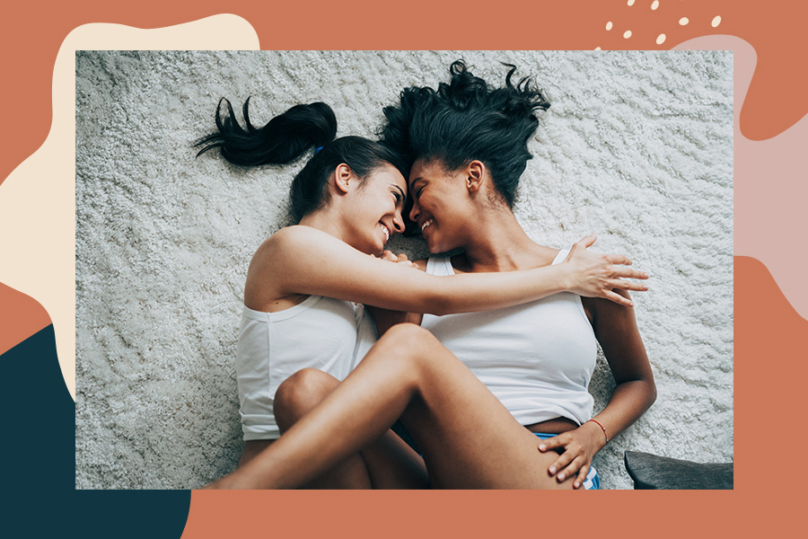Lesbian Tribbing Friend While Sleep - 8 People Share What It Was Like To Have Their First Same-Sex  EncounterHelloGiggles