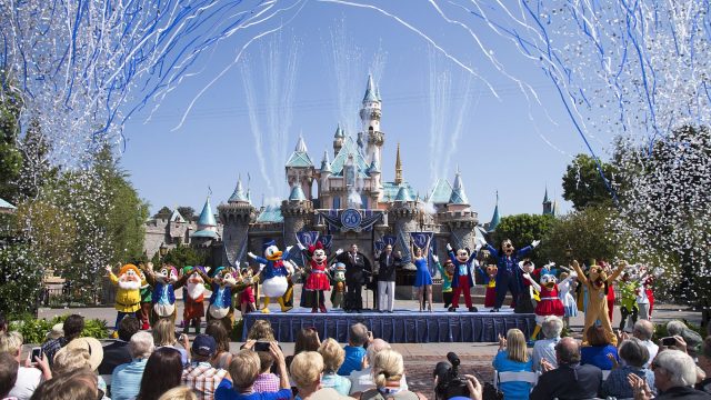 disneyland reopening amid coronavirus delayed