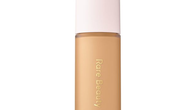 selena gomez rare beauty foundation