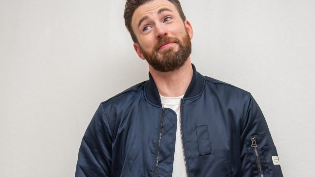 chris evans accidental photo