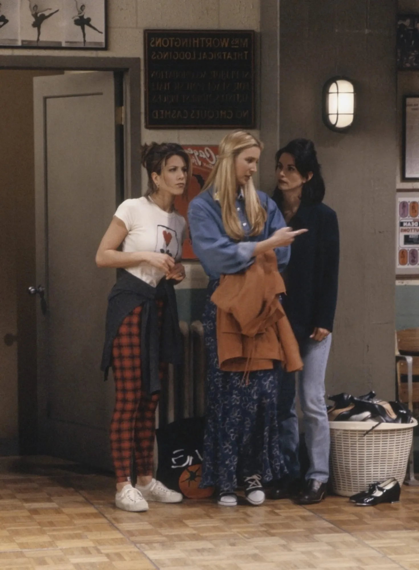 rachel green outfits friends outfits