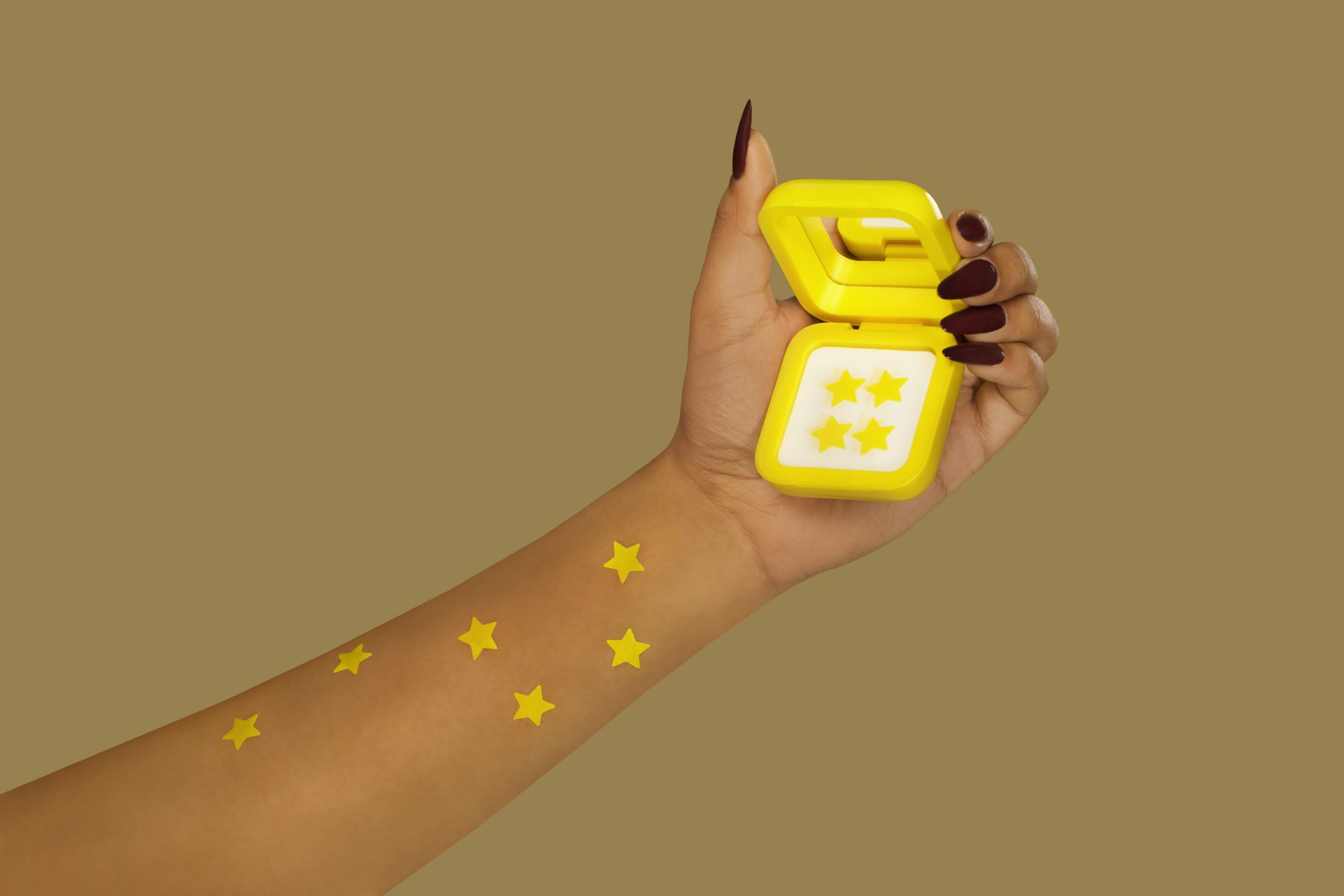 hellogiggles beauty crush awards 2020