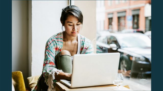 how to reject a job offer, tips for declining a job offer politely