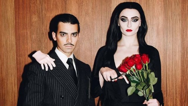 best celebrity halloween costumes, joe jonas and sophie turner aadams family costume