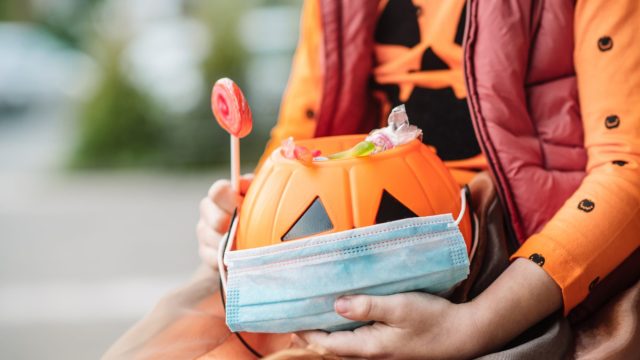 Halloween activities during coronavirus