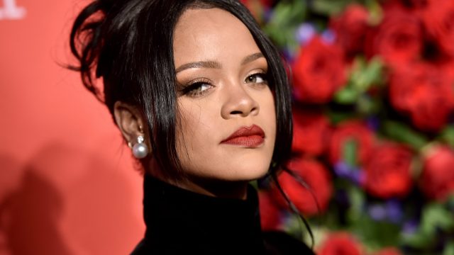 rihanna apology savage x fenty show