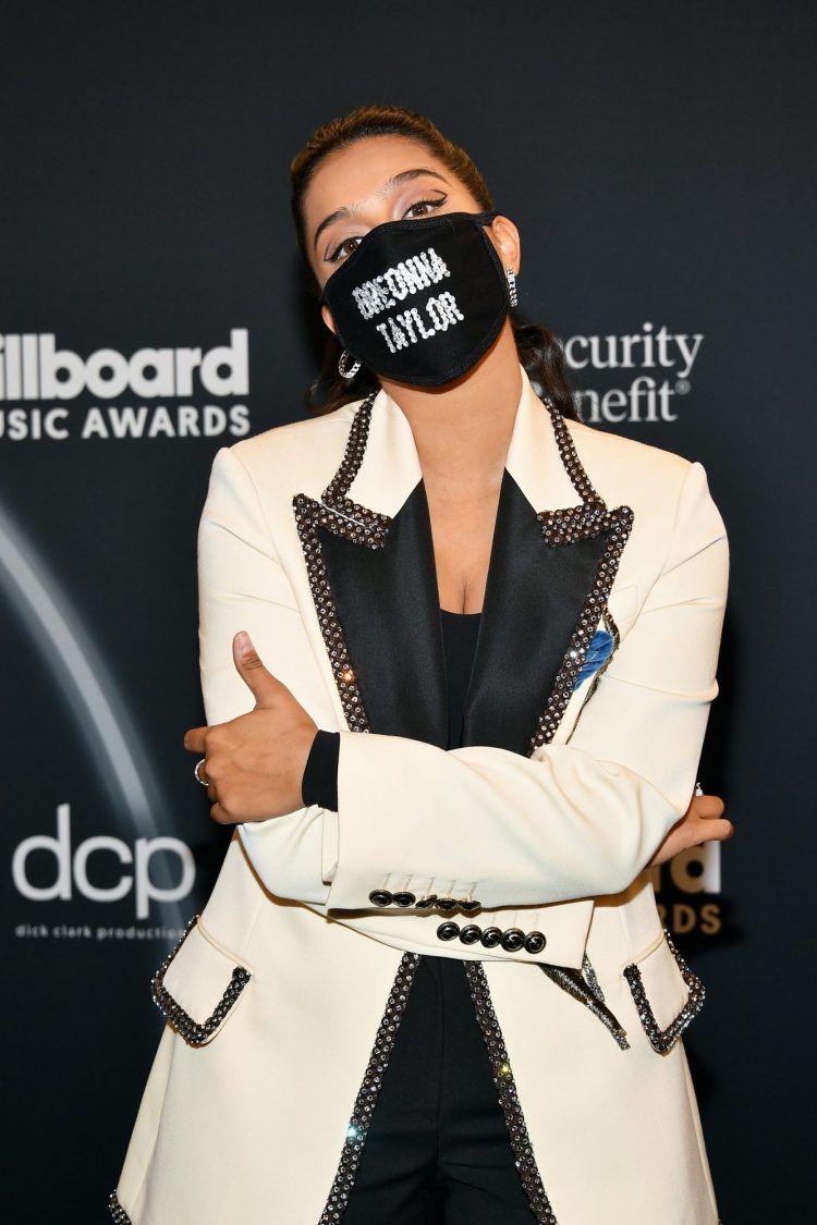 lilly singh 2020 bbmas breonna taylor mask