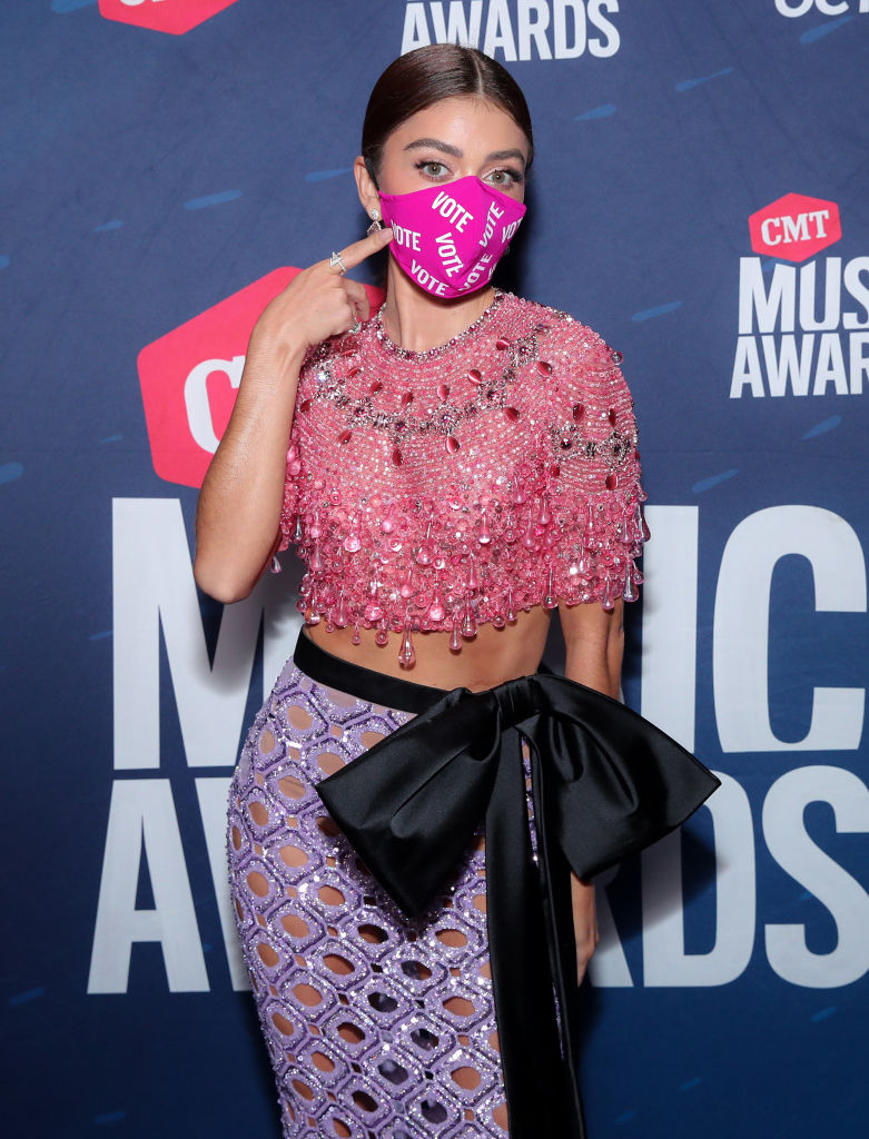 sarah hyland 2020 cmt music awards
