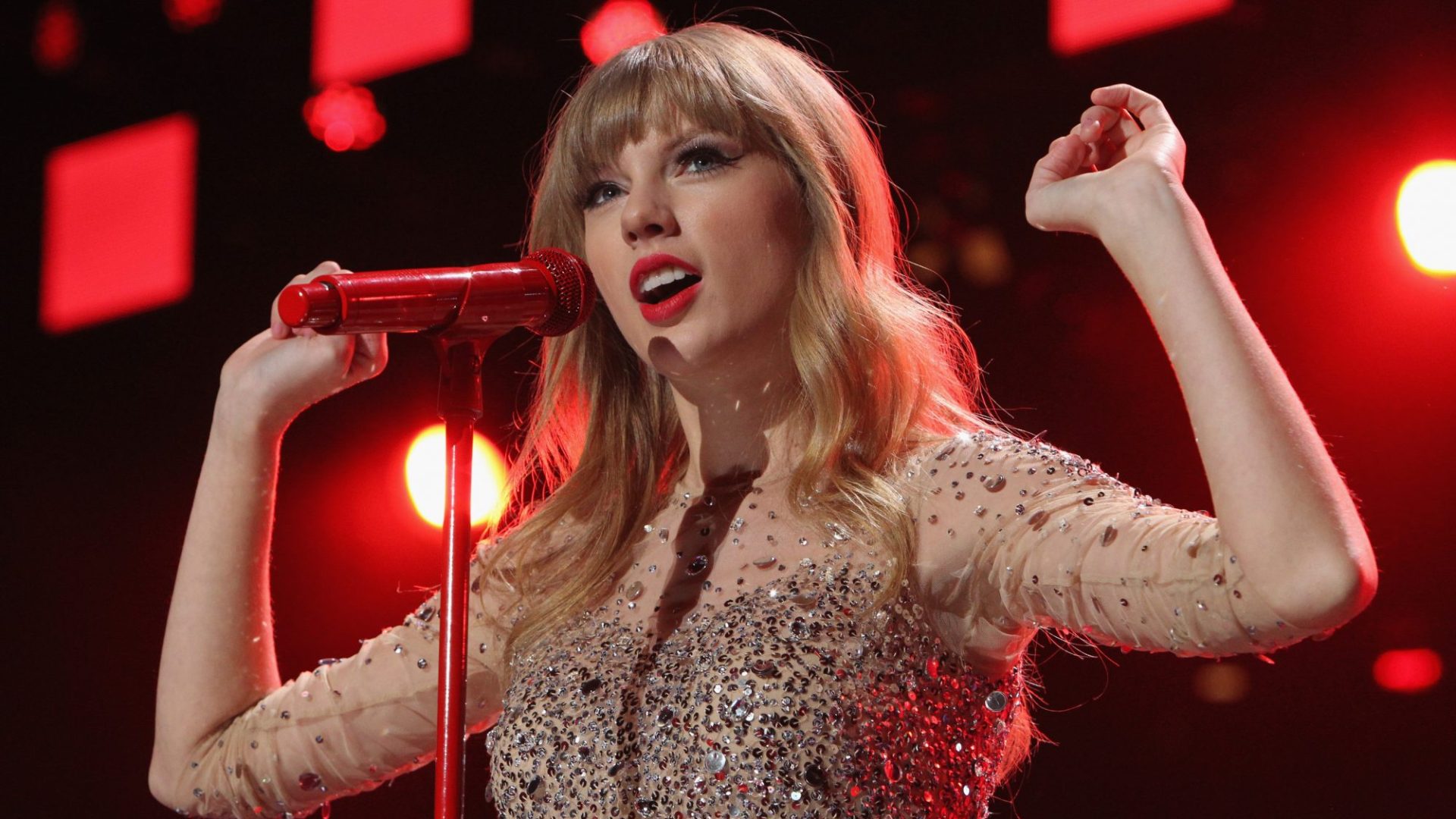 Taylor Swift 'Red' Lands In Rolling Stone's 100 Greatest Albums of All