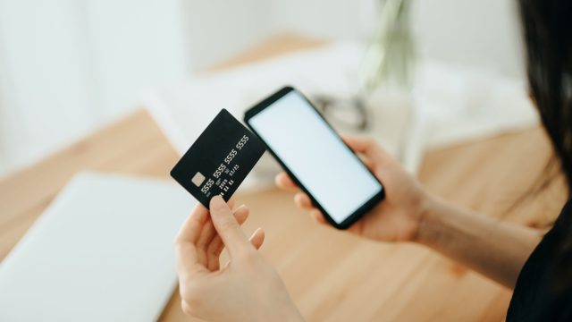 attachment styles affects finances
