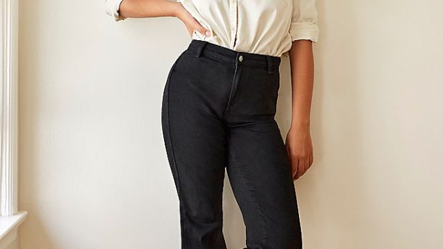 High Rise Distressed Universal Jegging with Secret Smoothing Pockets