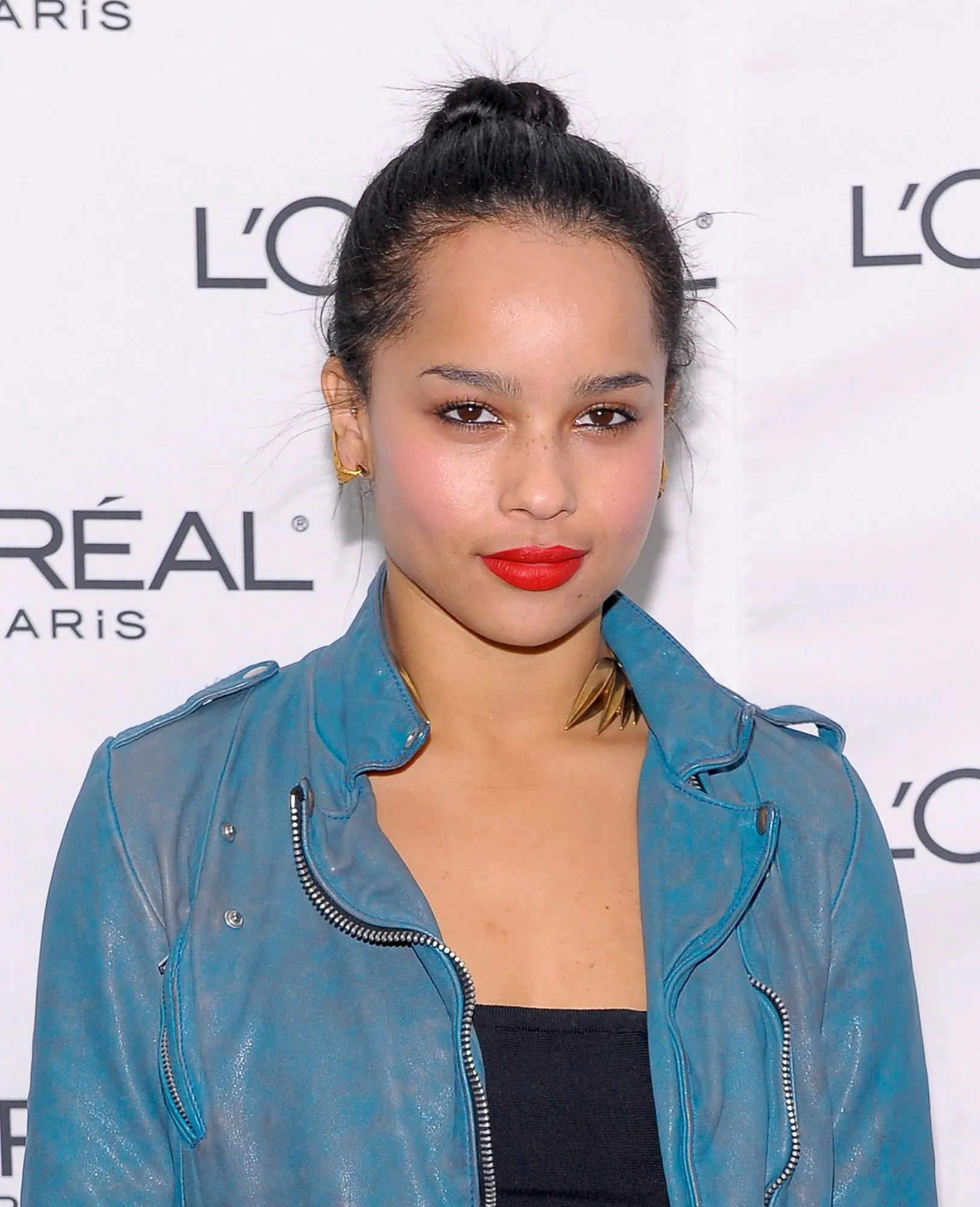 Zoe Kravitz Best Beauty and Style Looks Through The YearsHelloGiggles