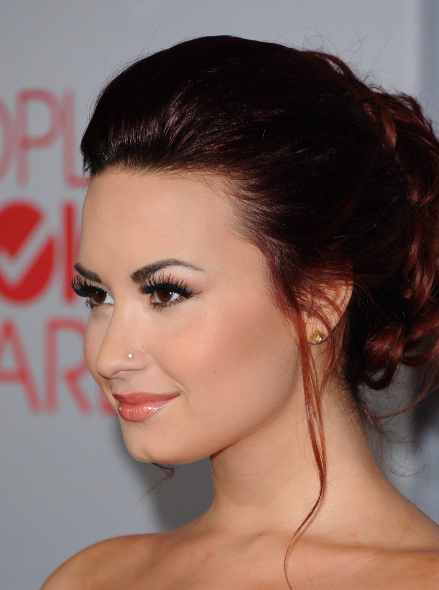 Demi lovato 2024 nose piercing