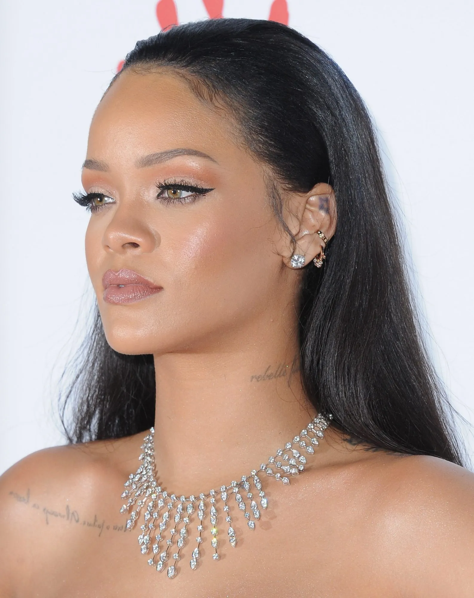 Rihanna conch piercing
