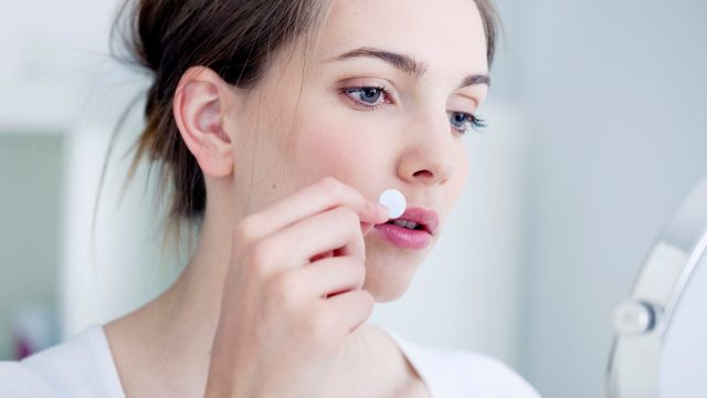 hydrocolloid acne benefits pimples