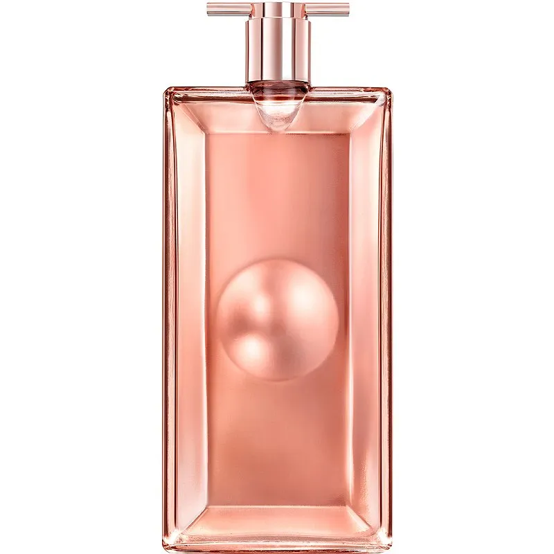 Chanel No. 5 perfume might be discontinued for a very strange reason -  HelloGigglesHelloGiggles