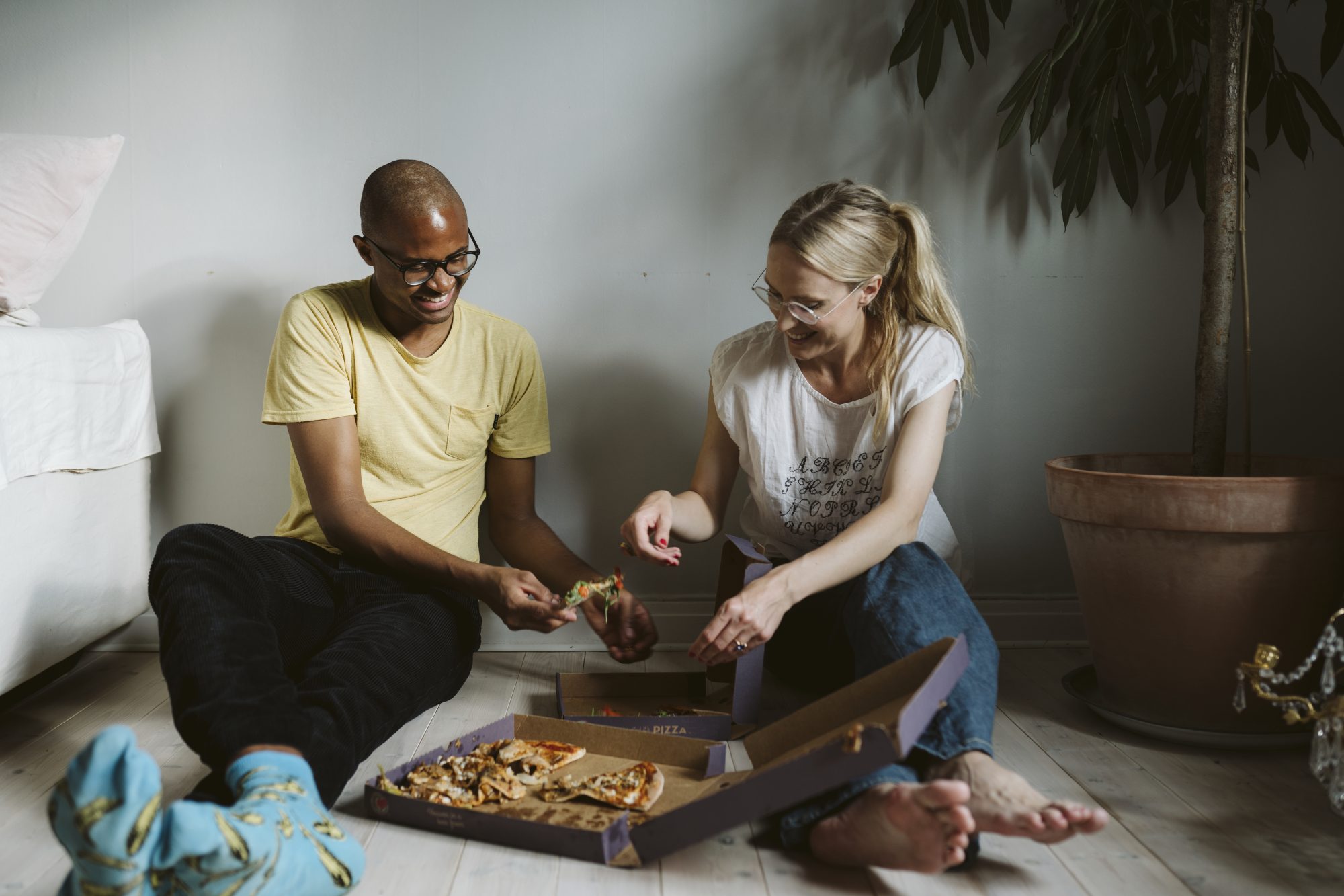 how to make a date less awkward