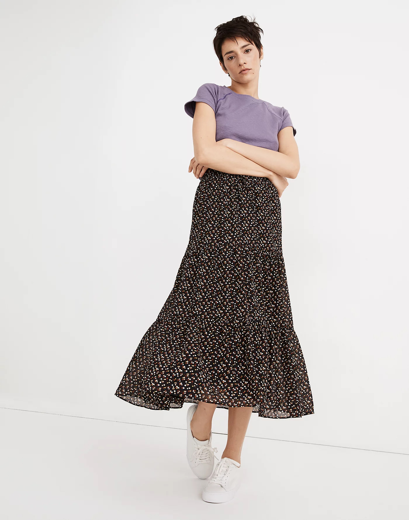 10 Skirt Outfits To Try: What To Wear With SkirtsHelloGiggles