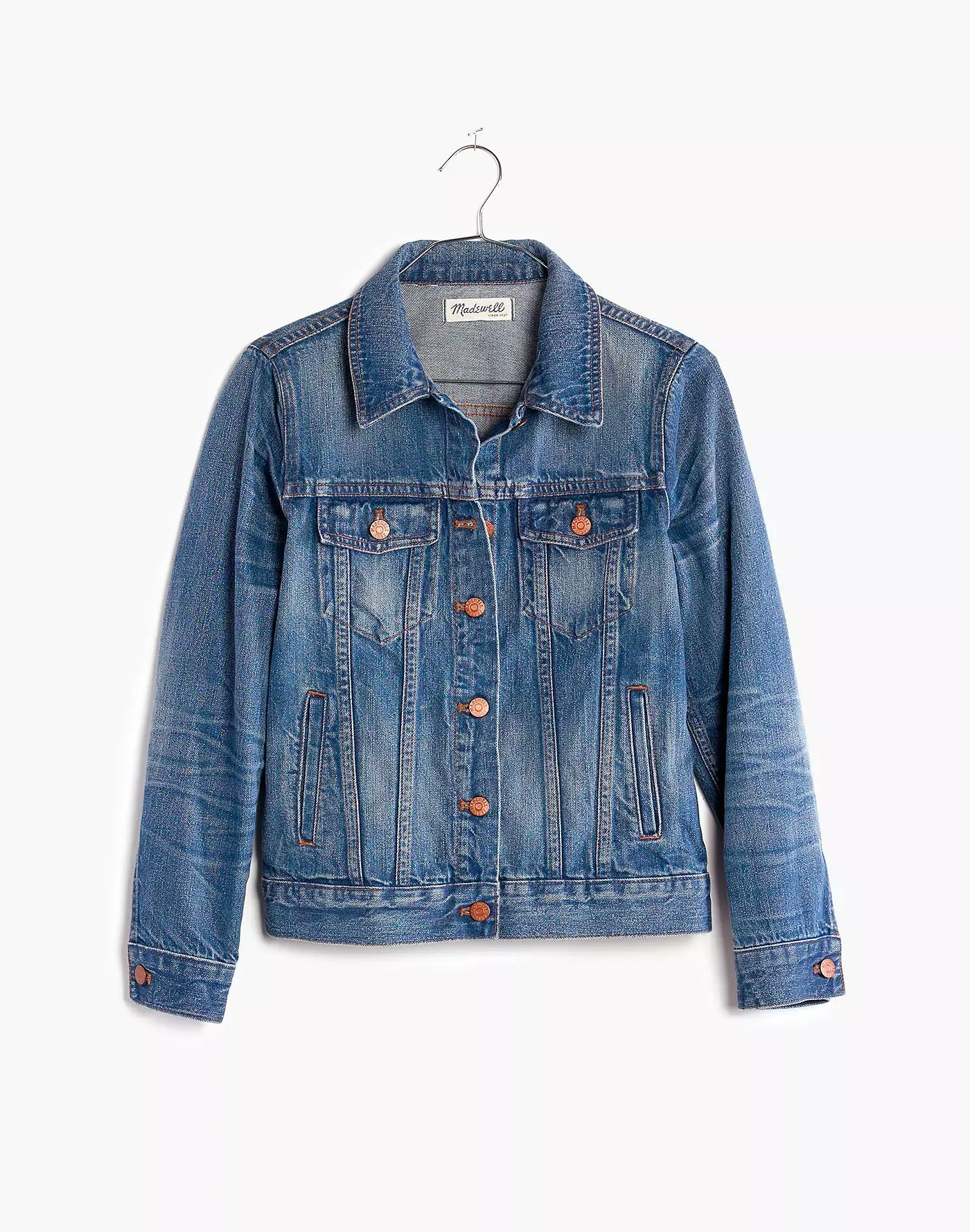 4 Jean Jacket Outfit Ideas - Darling Darleen