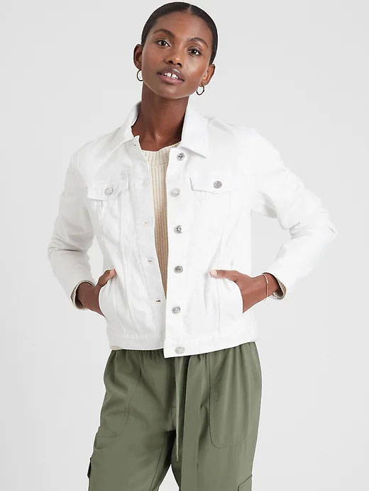 9 Ways to Wear a White Jean Jacket